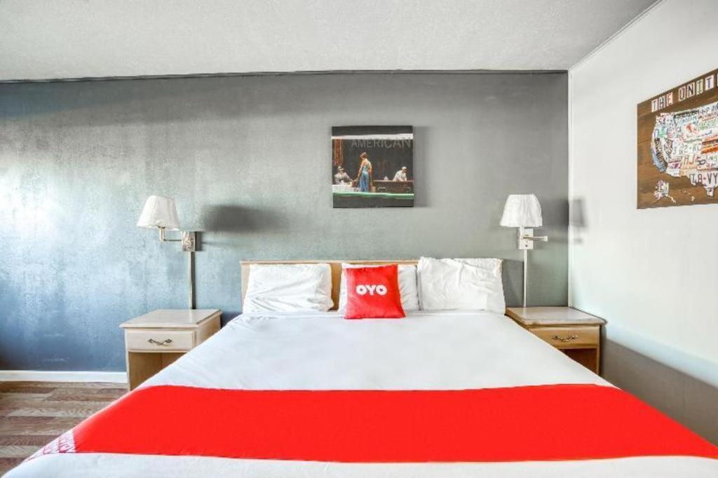Oyo Hotel Baton Rouge Mid City Exterior foto